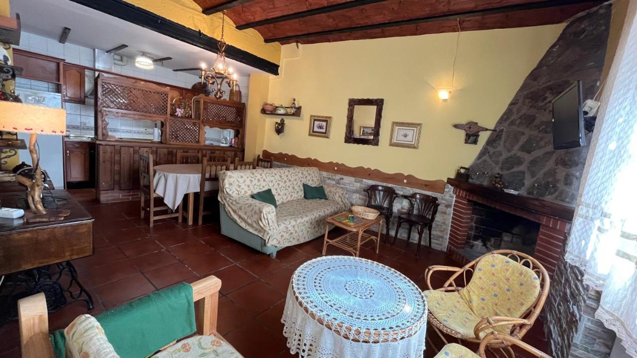La Parra - Casa Rural En El Valle Del Jerte Наваконсехо Екстериор снимка